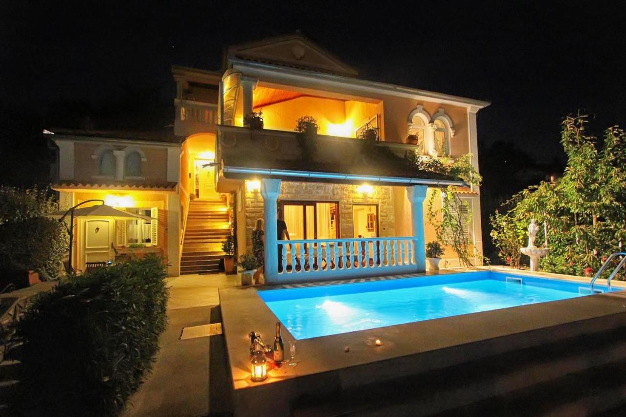 Family Friendly Apartments With A Swimming Pool Lovran, Opatija - 14178 Kültér fotó
