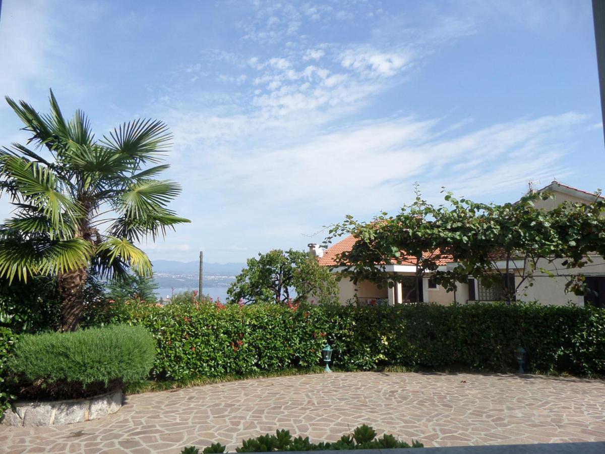 Family Friendly Apartments With A Swimming Pool Lovran, Opatija - 14178 Kültér fotó