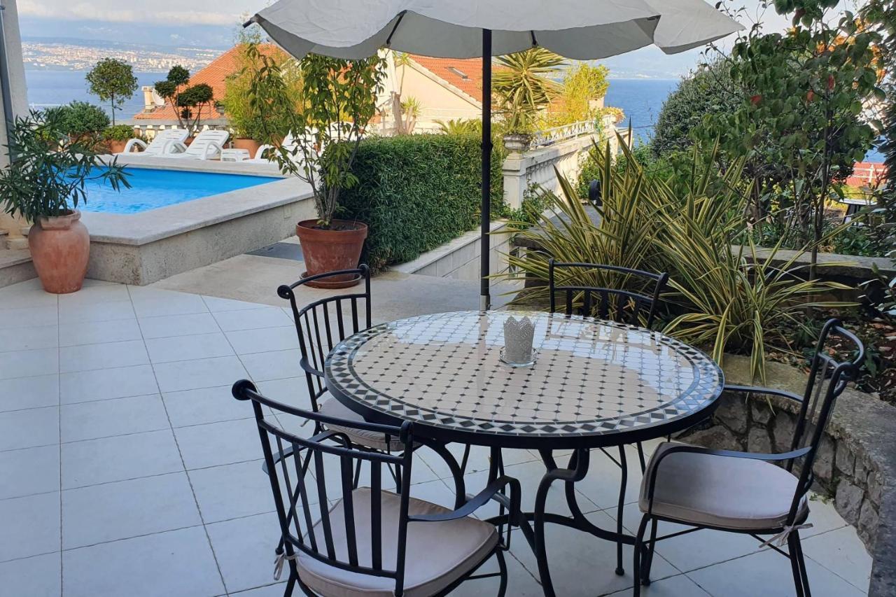 Family Friendly Apartments With A Swimming Pool Lovran, Opatija - 14178 Kültér fotó