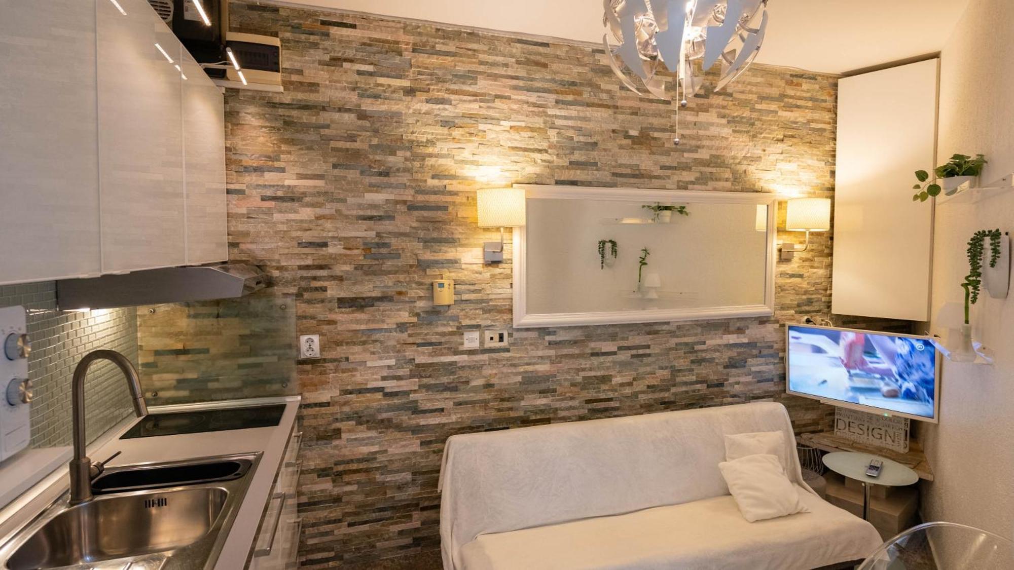 Family Friendly Apartments With A Swimming Pool Lovran, Opatija - 14178 Szoba fotó
