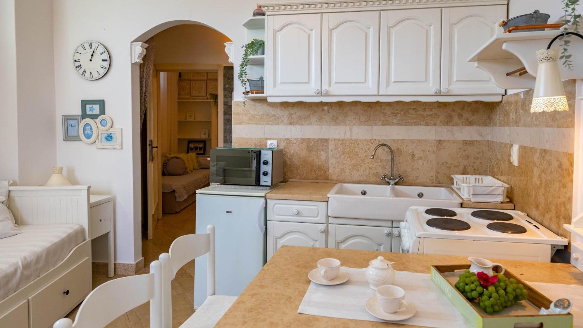 Family Friendly Apartments With A Swimming Pool Lovran, Opatija - 14178 Szoba fotó
